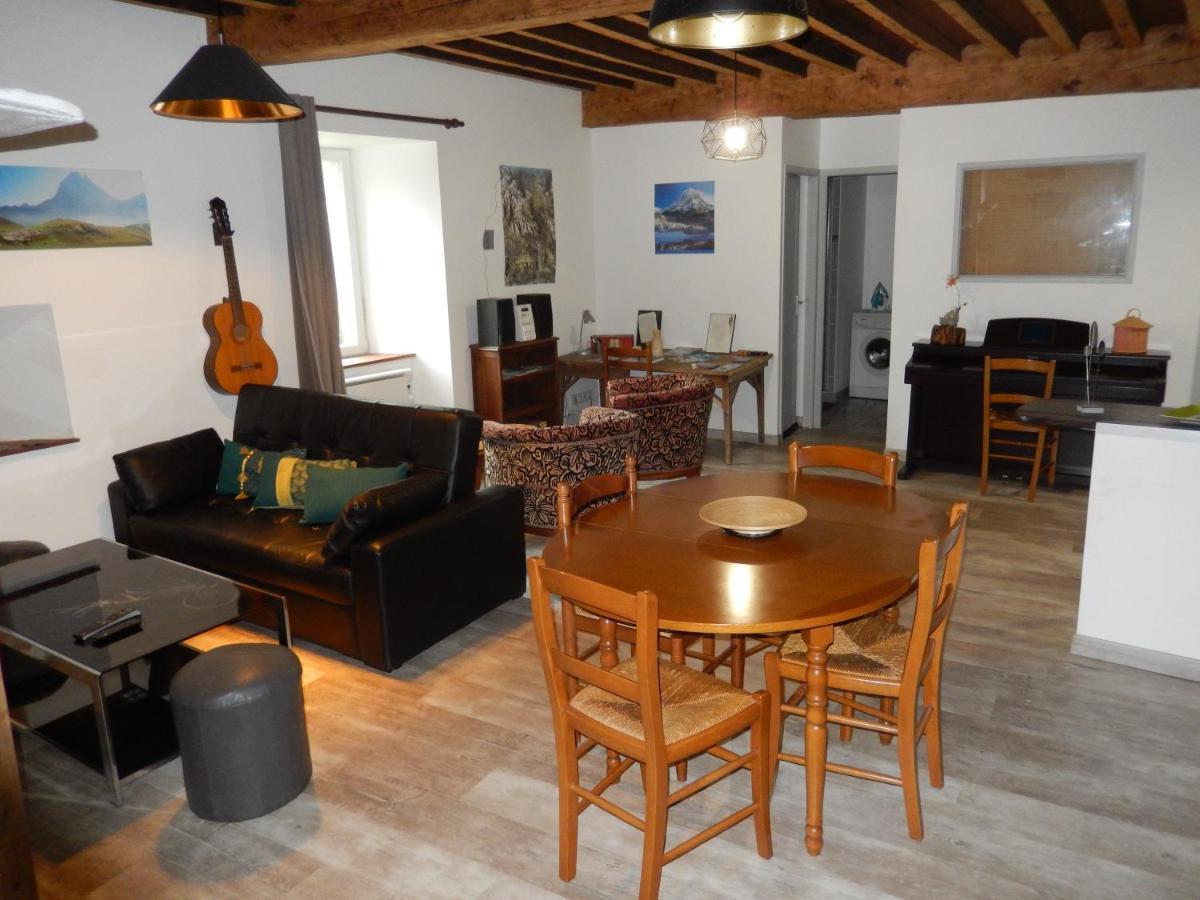 Appartements "Le Casino" Et "Lou Petit" Laruns Eksteriør billede